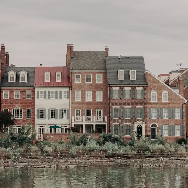 A row of Townhomes in Alexandria, Virginia